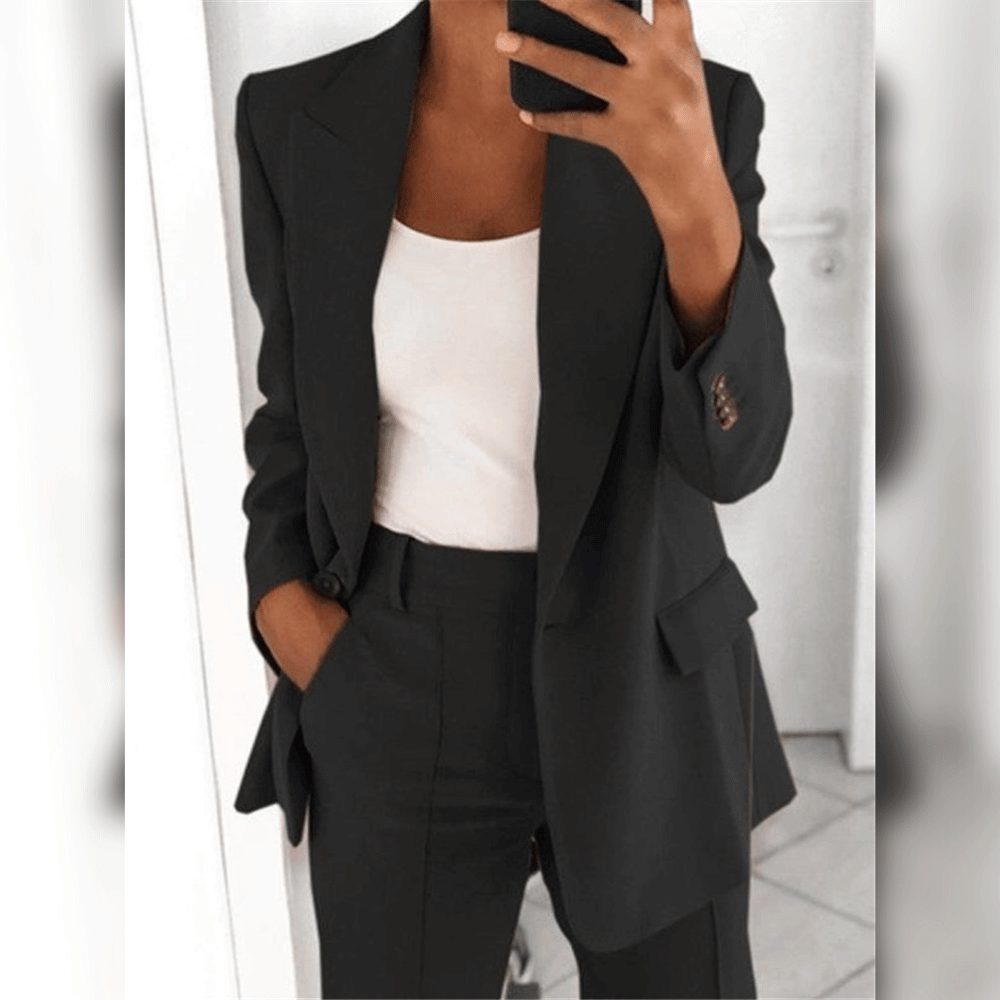 Noona - Het Elegante Blazer Pak