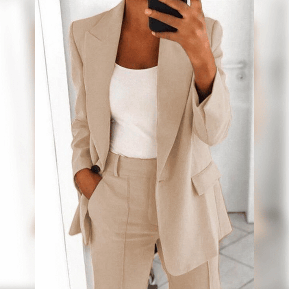 Noona - Het Elegante Blazer Pak